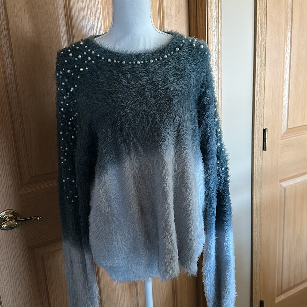 VENUS Cozy Pearl Trim Ombre Sweater Top XL - Picture 7 of 12